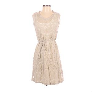 Simply Vera Wang lace drees